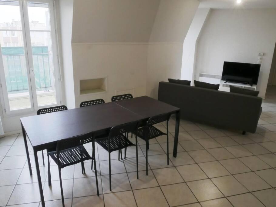 Drancy : 4 Pieces En Centre Ville + Parking Exteriér fotografie